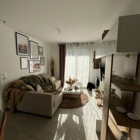 IMMOBILIERE ARTHUR : Appartement | MARSEILLE (13009) | 37 m2 | 705 € 