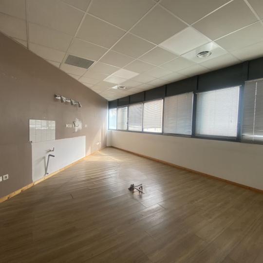  IMMOBILIERE ARTHUR : Local / Bureau | MARSEILLE (13013) | 68 m2 | 175 000 € 