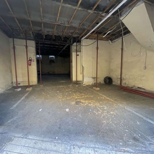  IMMOBILIERE ARTHUR : Parking | MARSEILLE (13004) | 100 m2 | 110 000 € 