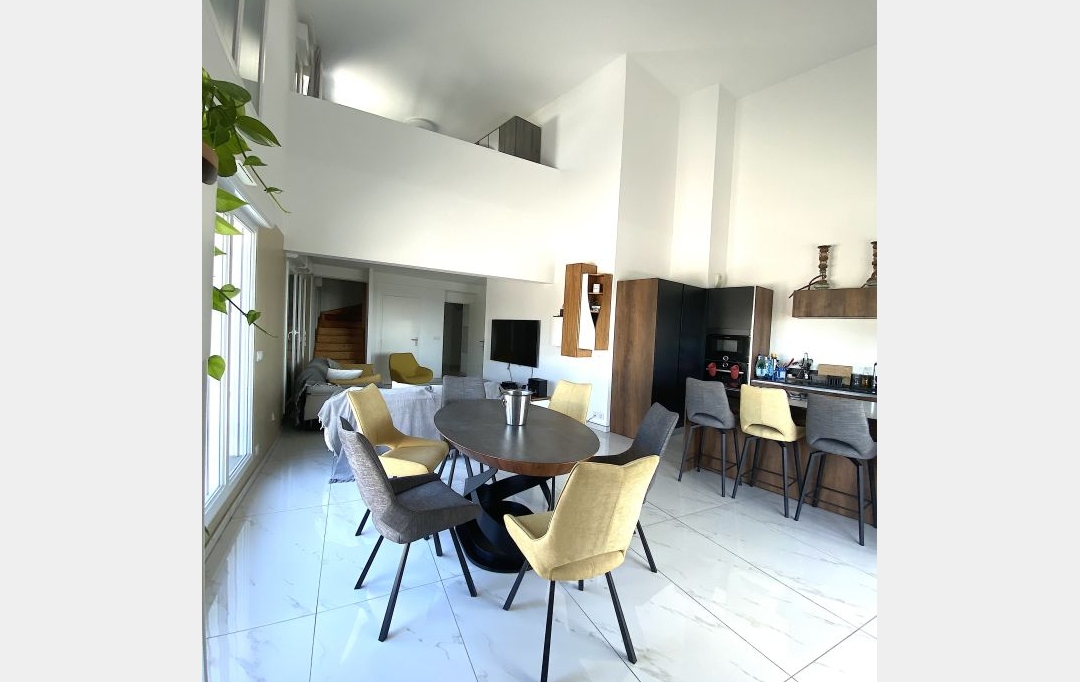 IMMOBILIERE ARTHUR : Appartement | MARSEILLE (13012) | 106 m2 | 3 500 € 