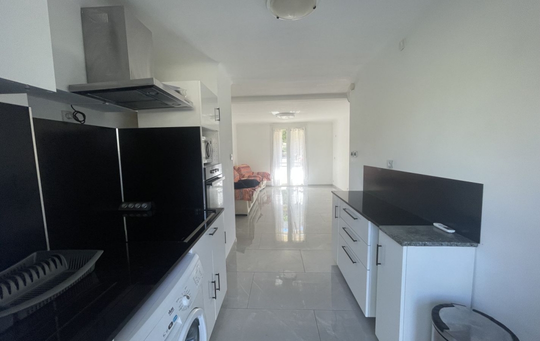 IMMOBILIERE ARTHUR : Appartement | MARSEILLE (13004) | 44 m2 | 850 € 