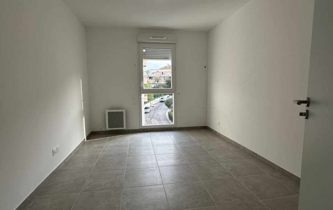 IMMOBILIERE ARTHUR : Appartement | MARSEILLE (13004) | 41 m2 | 760 € 