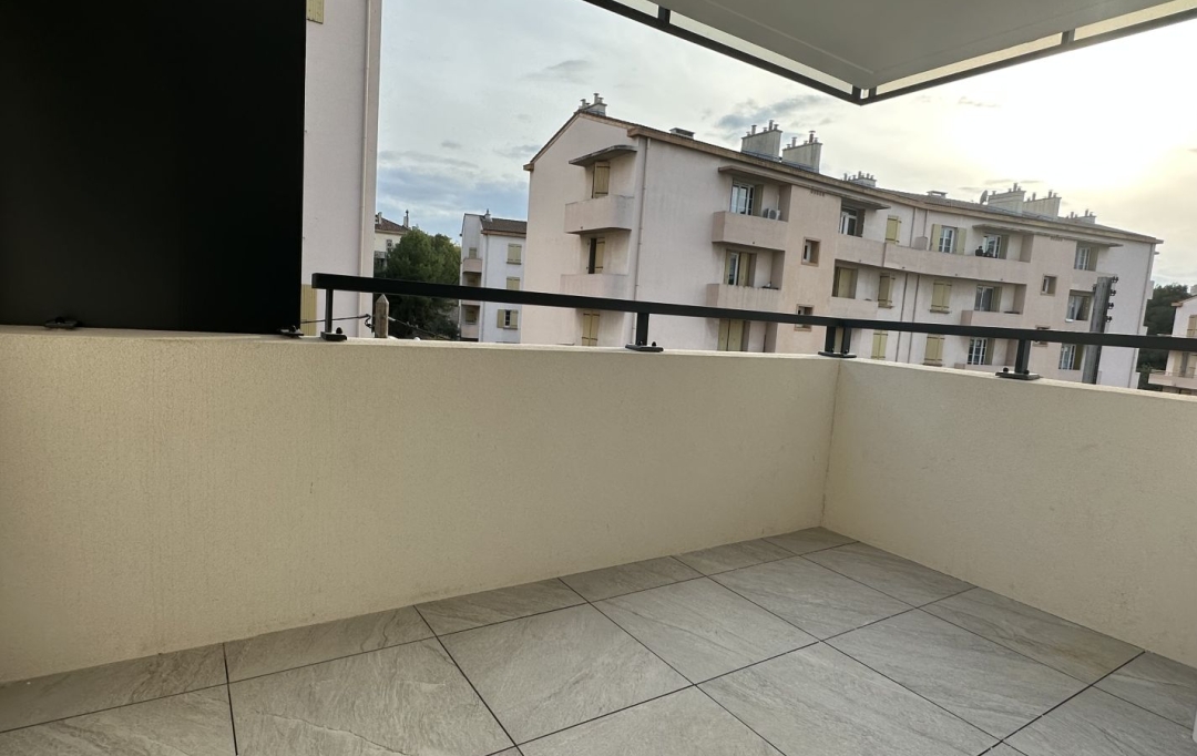 IMMOBILIERE ARTHUR : Appartement | MARSEILLE (13004) | 41 m2 | 760 € 