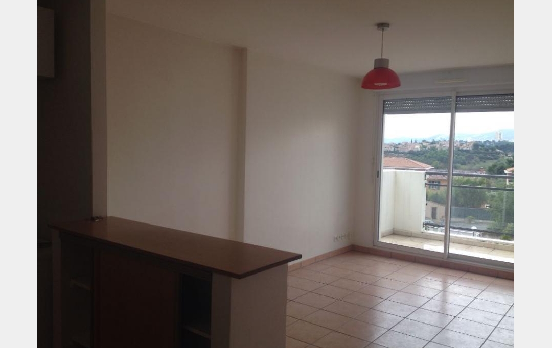 IMMOBILIERE ARTHUR : Appartement | MARSEILLE (13013) | 49 m2 | 770 € 