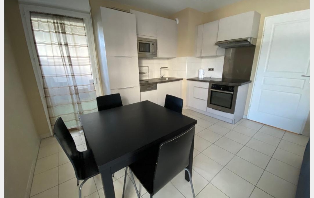 IMMOBILIERE ARTHUR : Apartment | MARSEILLE (13013) | 46 m2 | 810 € 