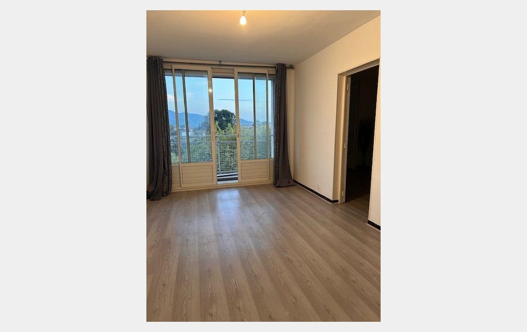 IMMOBILIERE ARTHUR : Appartement | MARSEILLE (13012) | 57 m2 | 890 € 