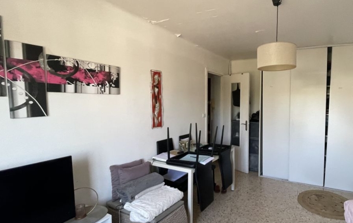 Appartement P2   MARSEILLE  40 m2 86 000 € 